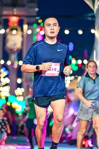 BIB: 419
                            <button type="button" onclick="openModal(24686756)" class="btn btn-primary btn-sm float-right btn-popup" data-toggle="modal" data-target=".modal-high-quality">
                        <i class="fas fa-shopping-cart"></i> Add to Cart
                    </button>
                                            <button type="button" onclick="isThisMe(24686756, true)" class="btn btn-success btn-sm float-right btn-popup btn-isme hidden" data-toggle="tooltip" data-placement="bottom" title="นี่คือรูปของคุณใช่ไหม คลิกที่นี่เพื่อเอาเข้าอัลบั้ม">
                        <i class="fas fa-plus"></i> Add to album
                    </button>
                    <button type="button" onclick="isThisMe(24686756, false)" class="btn btn-warning btn-sm float-right btn-popup btn-isnotme hidden">
                        <i class="fas fa-ban"></i> Remove from album
                    </button>